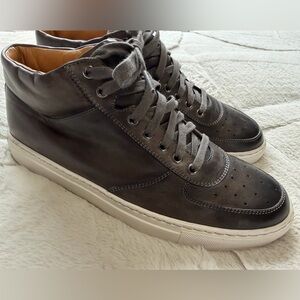 $449 Magnanni Men's Charcoal Gray Mid-Top Leather Sneakers 9